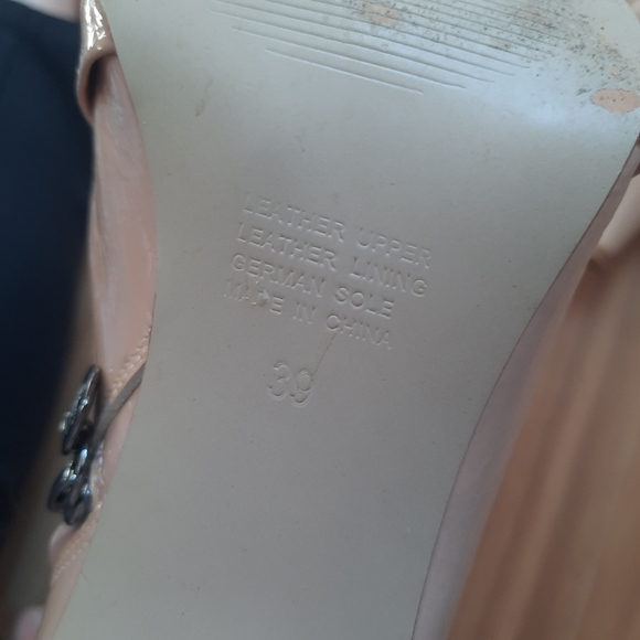 Alannah Hill beige bow boots 39 - Picture 10 of 10